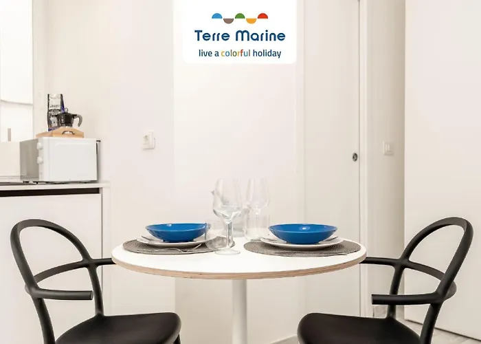 35 Via Torino, Terre Marine Apartament